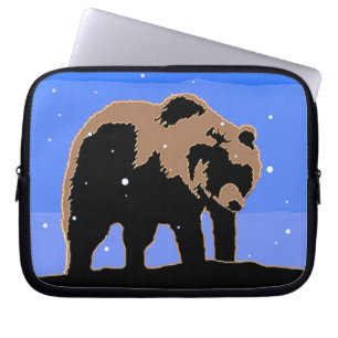 Grizzly Bear in Winter - Original Wildlife Art Laptop Fodral