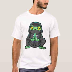 Grod som Ninja i svart T Shirt