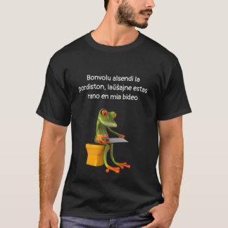Groda i en bidé, mörk skjorta t shirt
