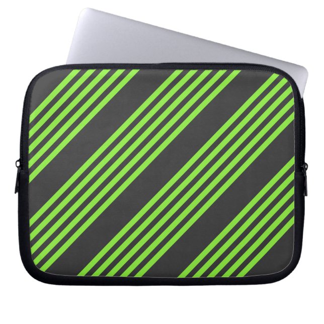 Grödgrönt och träkol fem rand mönster laptop fodral (Framsidan)