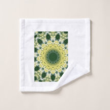 Grön Abstrakt Mandala | Naturinspirerad handduk