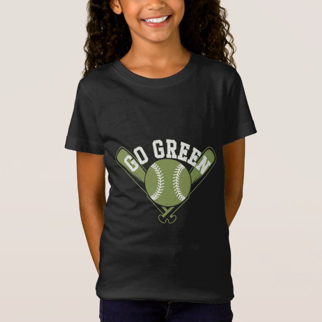 Grön baskerdesign t shirt (Framsida)