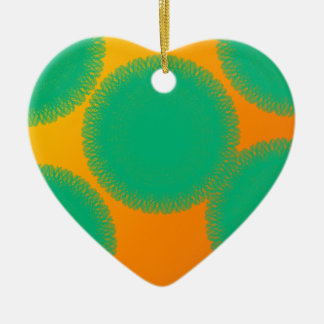 grön cirkel i gulaktig orange julgransprydnad keramik