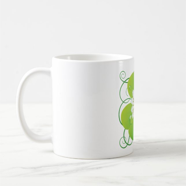 Grön Fyrklöver med Vit Blomning Kaffemugg (Vänster)