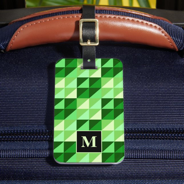 Grön geometrisk triangelmönster monogram bagagebricka (Framsida Insitu 2)