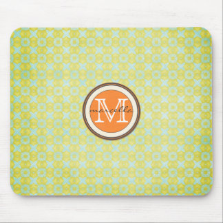 Grön guld- Monogram för mönsterbakgrundsorange Musmatta