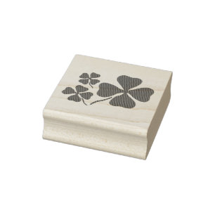 Grön klöver, shamrock som är fyrklöver stämpel