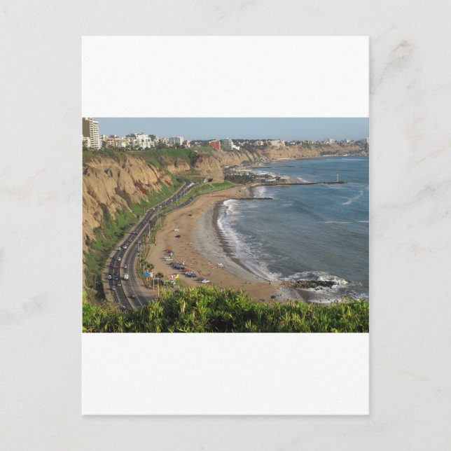 Grön kustenstrand i Lima-Peru Vykort (Framsida)