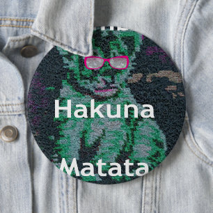 Grön Lejon med Rosa Glasögon "Hakuna Matata" Konst Knapp