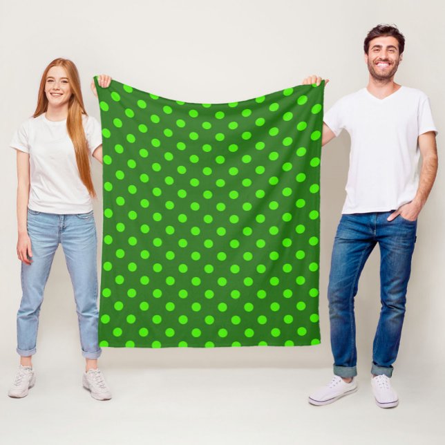 Grön på mörkgrön prickig mönsterdesign  fleecefilt (Skapare uppladdad)