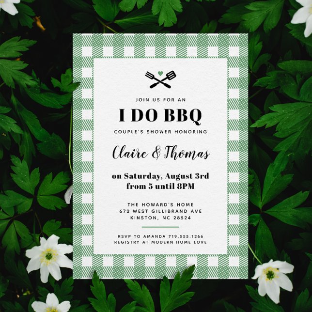 Grön Rutig Picknickduk Jag Grillar Inbjudan (Green and white sweet country gingham plaid I Do BBQ wedding party invitation )