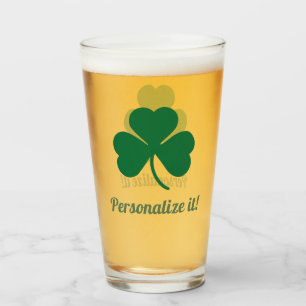 Grön Shamrock med ditt namn Glaskopp