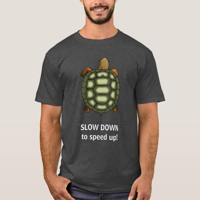 Grön sköldpadda med redigerbar Slow Down Text T-Sh T Shirt (Framsida)