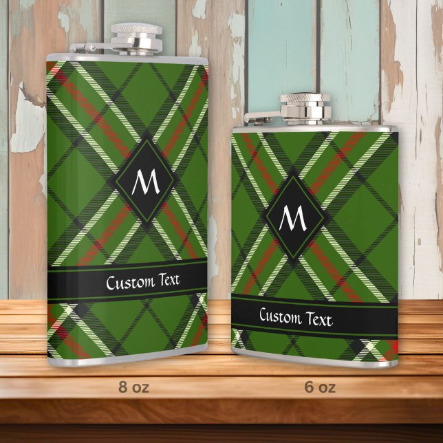 Grön, svart, röd och vit Tartan Fickplunta (Skapare uppladdad)