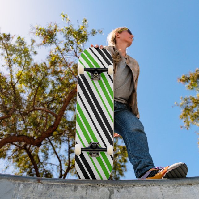 Grön Svart Vit Randig Mönsterdesign  Mini Skateboard Bräda 18,5 Cm (Utomhus 1)