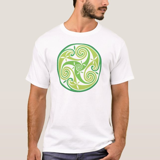 Grön triskel tee shirt (Framsida)
