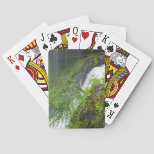 Grön vattenfallsscen casinokort