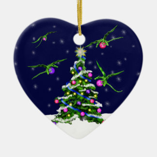 Gröna babydrakar omringar en julgran julgransprydnad keramik