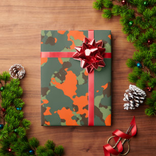 Gröna Camo med säkerhetseldsvådaorangen Presentpapper
