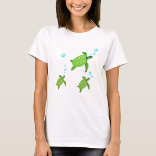 Gröna simmande havssköldpaddor T-Shirt