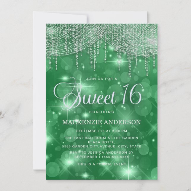 Gröna strängljus Bokeh Sweet 16 Inbjudningar (Framsida)