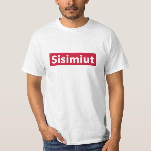 Grönland Sisimiut Red Typography T Shirt (Framsida)