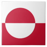 Grönländska Flagga Kakelplatta<br><div class="desc">Lägg lite grönt pride till ditt område med den här vackert utformade Grönlandsplattan! Denna högkvalitativa panel är en slående hyllning till Grönlands nationella arv, som har den djärva och levande utformningen av flagga. Perfekt för använda i olika miljöer, oavsett om det är som en del av ett ryggsplash, en accentvägg...</div>