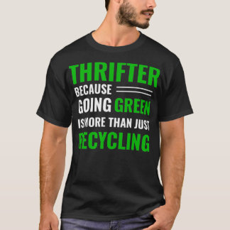 Grönt _13 vid dragning av återvinningsprocessen.  t shirt