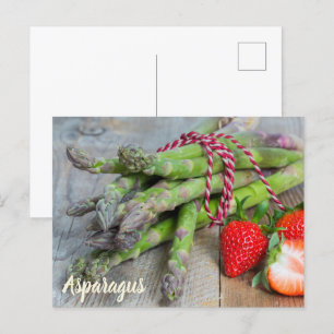 Grönt Asparagus med jordgubbsbär Helg Vykort