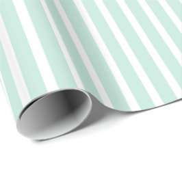 Grönt av adminstrerad ton och vitstrimlad presentpapper