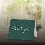 Grönt av enkel modern Elegant Emerald Tack Kort<br><div class="desc">Tack vare smaragdkortet får du tillgång till smaragdskript för modern elegant. Du kan anpassa ditt eget tack till meddelandet på motsatt sida eller om du föredrar att lägga till ditt eget handskrivna meddelande helt enkelt ta bort texten. Ett perfekt sätt att säga tack! Designad av Thisisnotme©</div>