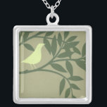 Grönt Bird Perched på Grönt Gren Silverpläterat Halsband<br><div class="desc">Som färg grönten? Då är det här perfekten som skrivs ut åt dig! Denna vackra målning av en fågel av gult-grönt på ett mörk grönt gren passar perfekt för alla produkter av Zazzle. Norman Wyatts bild består av tre gröntar. Hitta dina favoriter idag!</div>