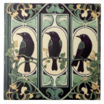 Grönt Black Kråka Birds Art nouveau Art Deco Bird Kakelplatta<br><div class="desc">art nouveau kråka fåglar, art deco vintage antika, snyggt glamorerade fågelmålarter, klassiskt vit grönt guld, vilda djur och växter, finare 1920-talmålning, keramisk kråka i oktober 2000, mörk mint, vackra fåglar i naturen, halloween kreepy spooky raven</div>