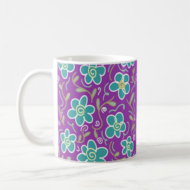 Grönt blommor på lila kaffemugg (Vänster)