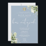 Grönt blomster monogram Blå Bar Mitzvah Inbjudningar<br><div class="desc">Denna eleganta botaniska gröna blomster Bar Mitzvah-inbjudan kan anpassas med din information i chic typografi med monogram-initialer på baksidan. Designad av Thisisnotme©</div>