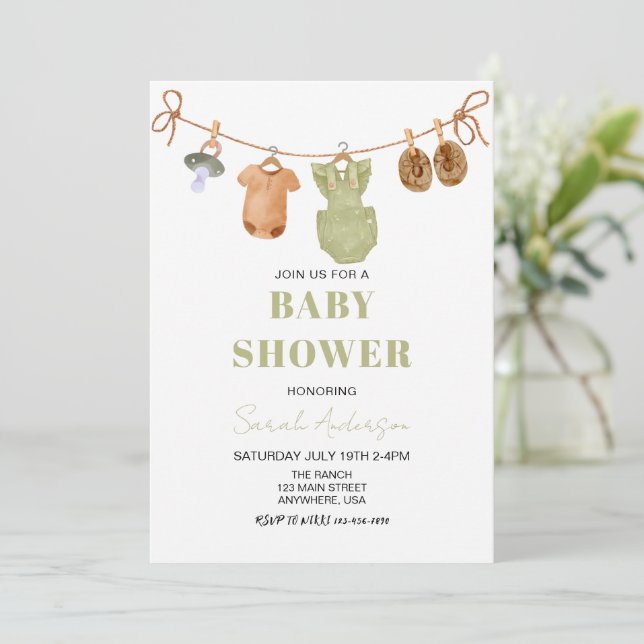 Grönt Boho-Barnkläder-flicka Babydusch Inbjudningar (Stående Fram)