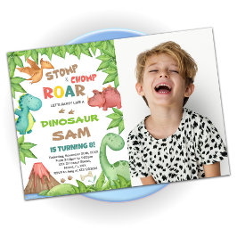 Grönt Brown Dinosaur Birthday-inbjudan med foto Inbjudningar