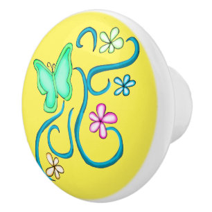 Grönt Butterfly med Vår blommor keramisk knopp