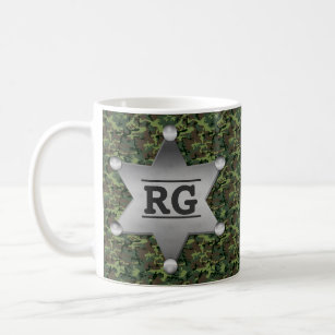Grönt Camouflage Mönster sheriff Badge Monogram Kaffemugg