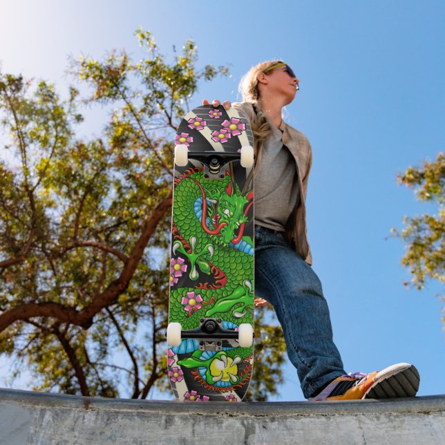 Grönt Cherry Blommar Dragon Tattoo Skateboard (Utomhus 1)