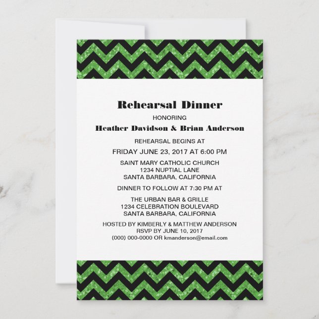 Grönt Chevron Glitter Rehearsal Dinner Inbjudan (Framsida)