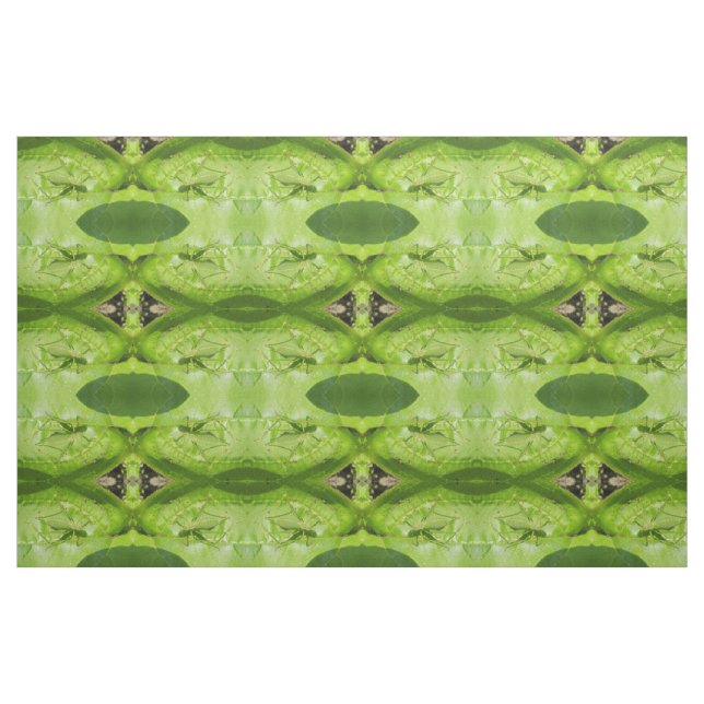 Grönt Cricket Camouflage Patterned Animal Fabric Tyg (Fat Quarter)