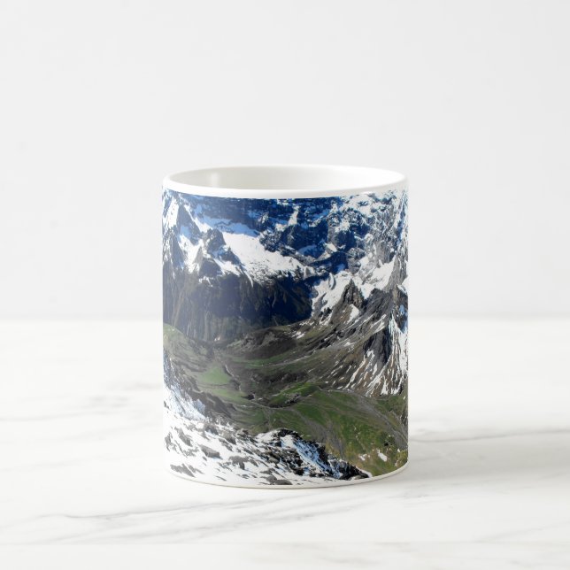 Grönt-dalen nära Schilthorn-berget Kaffemugg (Center)