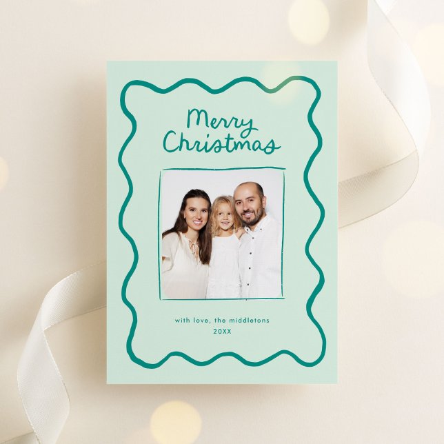 Grönt Dimsisk Doodle Vågigt julfoto från Ram Julkort (whimsical, quirky Christmas photo card with hand drawn doodle frame in green)