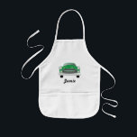 Grönt Elak Retro Car Boy's Birthday Barnförkläde<br><div class="desc">Elakets Grönt Retro Car Boy's Apron. Personlig Classic grönt Car Gifts for Grandson eller Son. Grandma and Grandson Time eller Mamma och Son eller Pappa och Son Time. Klassisk bil för grönt, barnfödelsedagspresent, bil för grönt, sonson eller son, barnmorska och barnsontid, mamma och sontid, pappa och son-tid, julklapp för gräddning...</div>