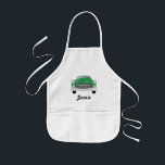Grönt Elak Retro Car Boy's Birthday Barnförkläde<br><div class="desc">Elakets Grönt Retro Car Boy's Apron. Personlig Classic grönt Car Gifts for Grandson eller Son. Grandma and Grandson Time eller Mamma och Son eller Pappa och Son Time. Klassisk bil för grönt, barnfödelsedagspresent, bil för grönt, sonson eller son, barnmorska och barnsontid, mamma och sontid, pappa och son-tid, julklapp för gräddning...</div>