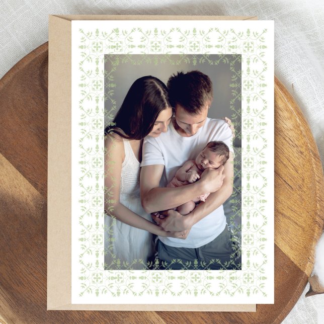 Grönt Elegant Snowflake-julfoto Julkort (Elegant Christmas photo card with winter green snowflake design.)