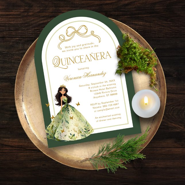 Grönt Enchanted Forest 15th Quinceanera Birthday Inbjudningar (Front view)