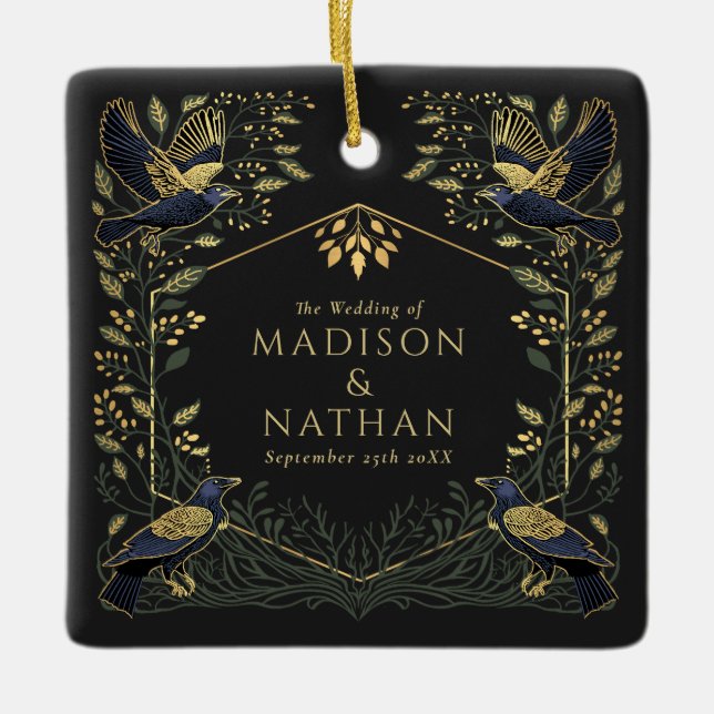 Grönt Enchanted Gothic Raven Blommigt Bröllop Julgransprydnad Keramik (Framsida)