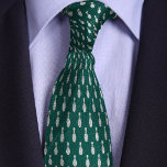 Grönt - enkel insticksritning slips<br><div class="desc">Ibland är det enkelt som ger den bästa designen och perfekten kompletterar en bowlingfanas vardrobe. Denna minimalistiska bowlingstift kommer att vara säker på att du är nöjd (och ska bära regelbundet). Se till att du plockor upp ett par matchande sockor och skapar en unik presentkamera för Fars dag, födelsedagsdag eller...</div>